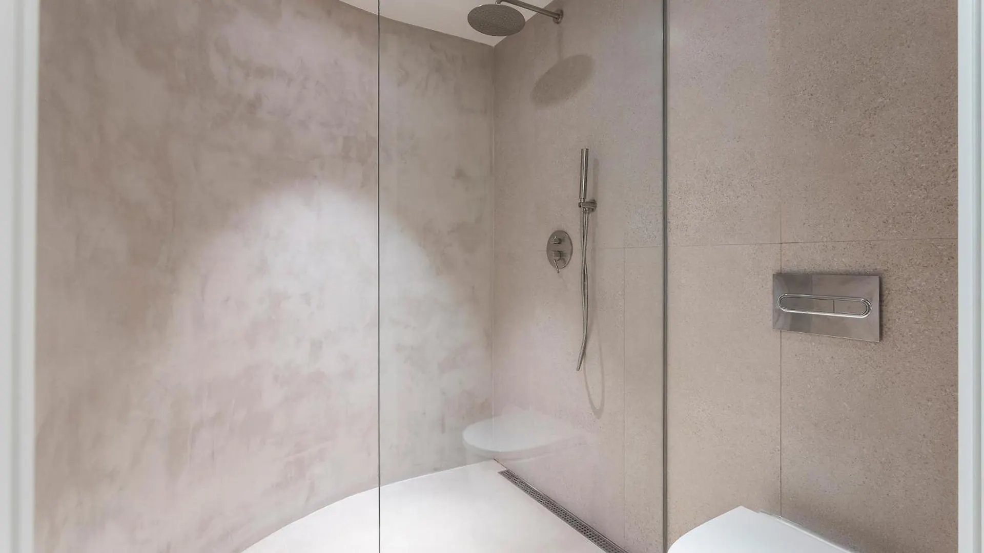 Villa Al Fresco Sitges Center And 10 Minutes Walk From Beach Amaizing Design New Villa And New Urbanization Ισπανία