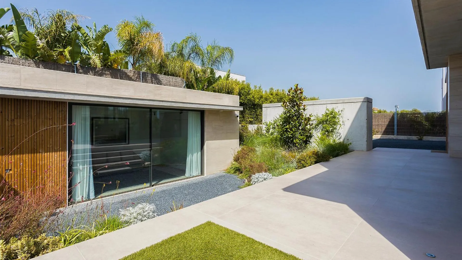 Villa Al Fresco Sitges Center And 10 Minutes Walk From Beach Amaizing Design New Villa And New Urbanization 0*,  Ισπανία