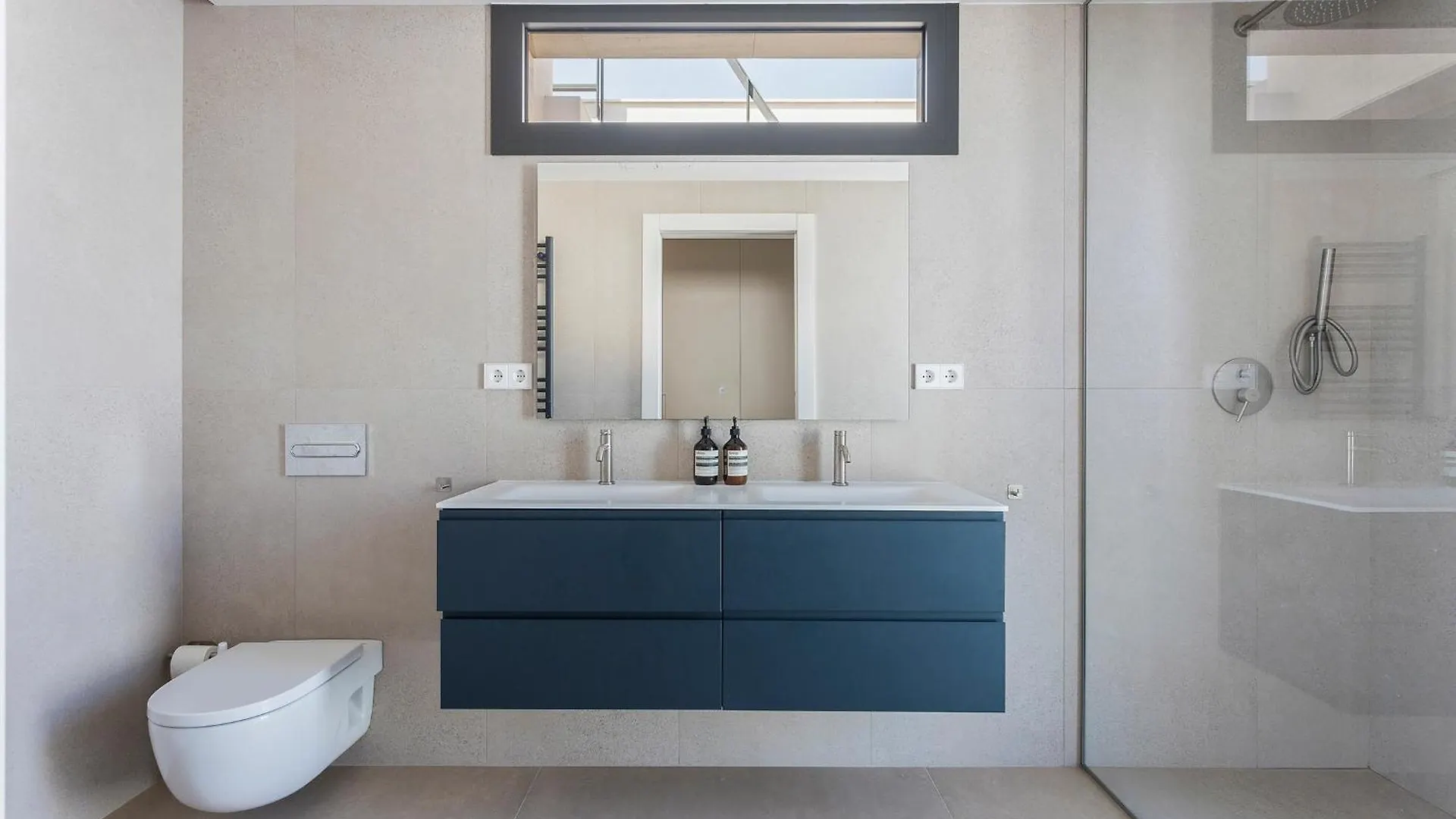 Villa Al Fresco Sitges Center And 10 Minutes Walk From Beach Amaizing Design New Villa And New Urbanization