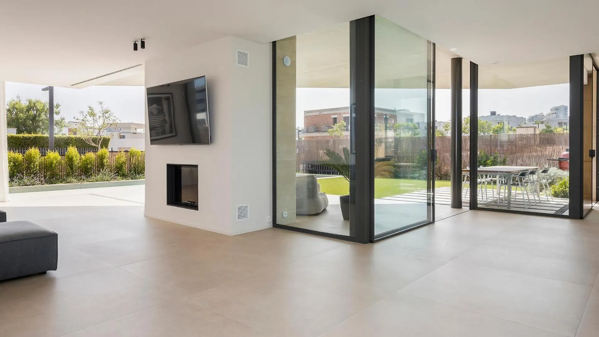 Villa Al Fresco Sitges Center And 10 Minutes Walk From Beach Amaizing Design New Villa And New Urbanization Spain