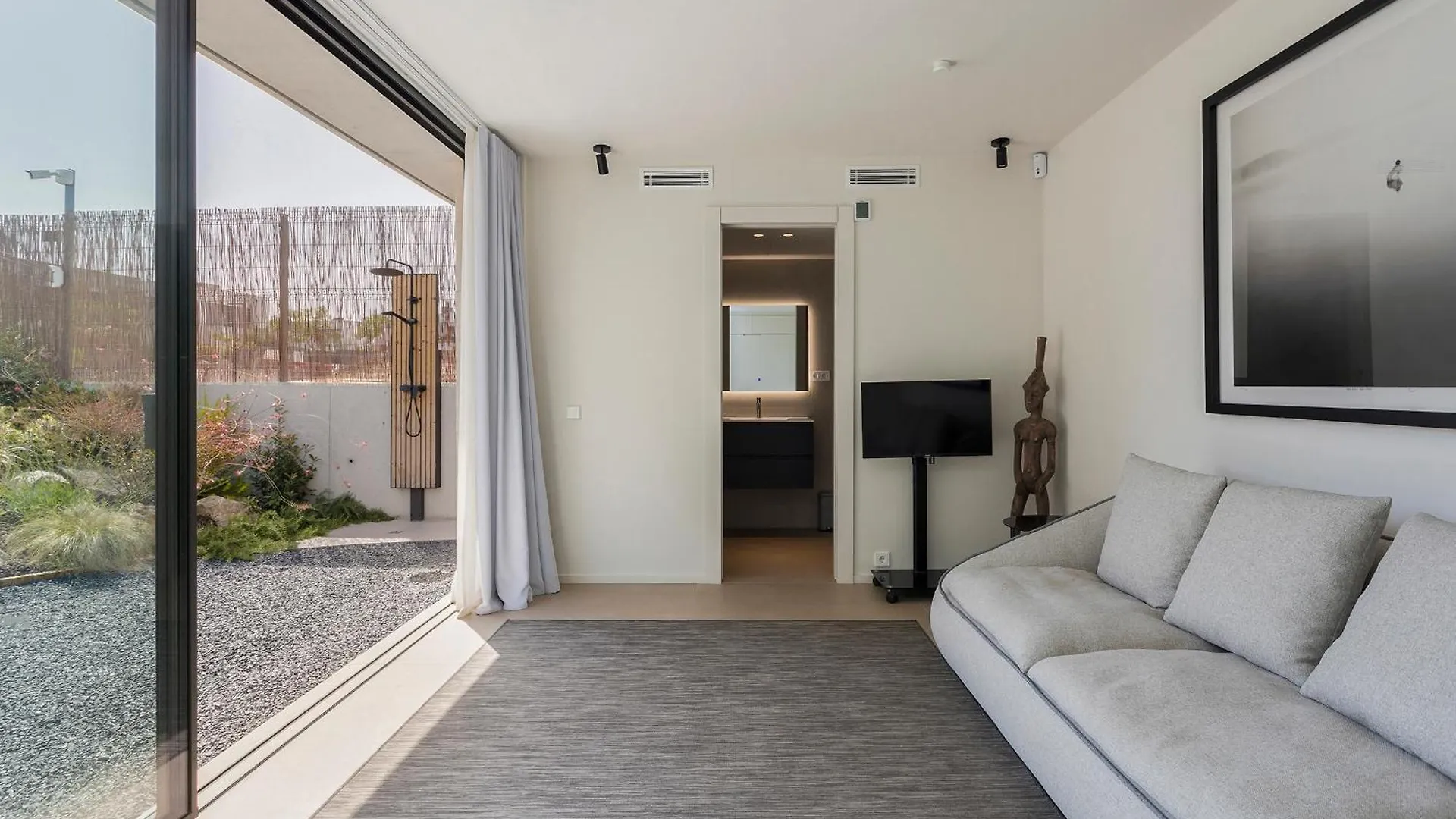 Villa Al Fresco Sitges Center And 10 Minutes Walk From Beach Amaizing Design New Villa And New Urbanization 0*,